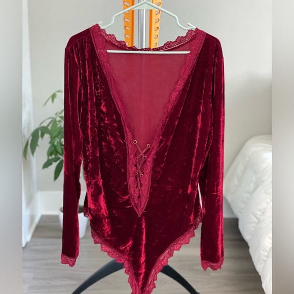 Fashion Nova Tops - Fashion Nova Crushed Red Velvet Bodysuit